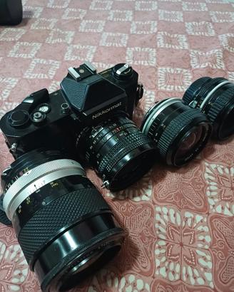 Nikon Nikkormat FT2 Black + 4 Obiettivi Nikkor