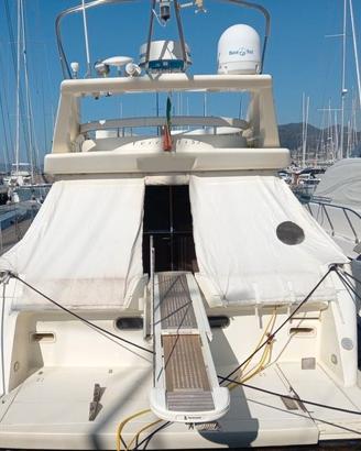 FERRETTI 53
