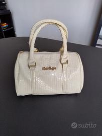 Borsa bauletto effetto coccodrillo