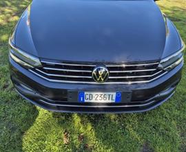 Volkswagen Passat 2.0 TDI 150 CV SCR DSG Business