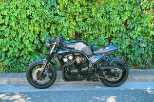 Yamaha FZS 600 Custom Café Racer - Special