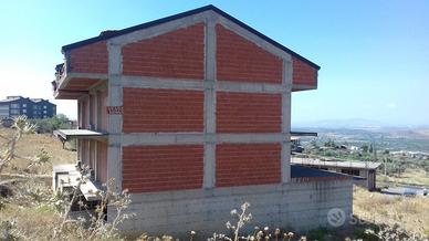 Villetta singola con giardino