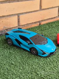 Auto radiocomandata Lamborghini con luci