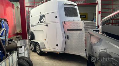 Trailer Mada trasporto 2 cavalli 1500 kg