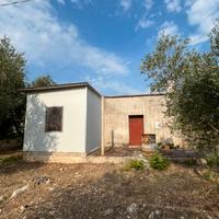 Terreno Lago di Varano (Gargano-Puglia)