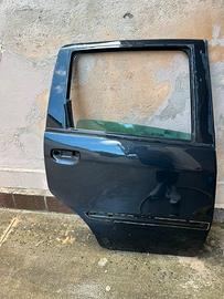Portiera post dx per Lancia Musa o  Fiat Idea