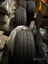 Treno 4 gomme 245/45 zr 18 high performance