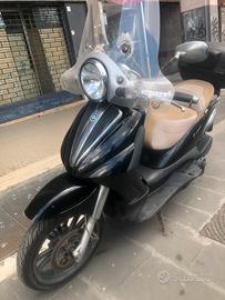 Piaggio Beverly 250 cruiser