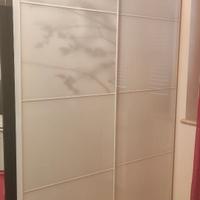 Armadi con ante scorrevoli