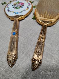 SET DA TOELETTA. 3 PEZZI, SPECCHIO-SPAZZOLA-SCATOL