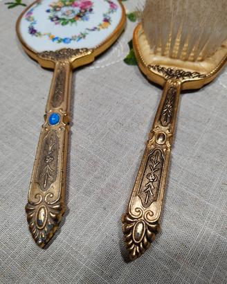 SET DA TOELETTA. 3 PEZZI, SPECCHIO-SPAZZOLA-SCATOL