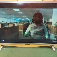 Tv 32 pollici Akai Full-Hd Curve Led