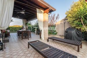 VILLETTA A SCHIERA DI TESTA