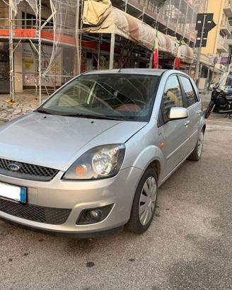 FORD - Fiesta - 1.4 TDCi 5p. Titanium