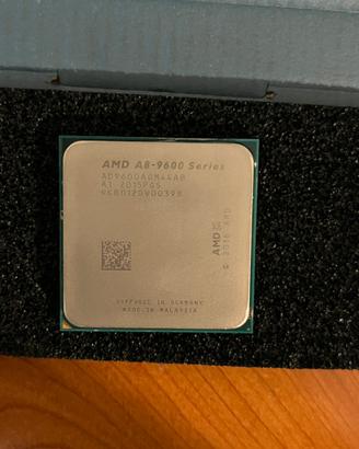 Processore AMD A8-9600
