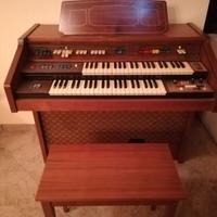 Organo elettronico farfisa