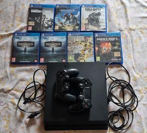 Ps4 (1 terabyte) + 7 giochi + 2 joystick