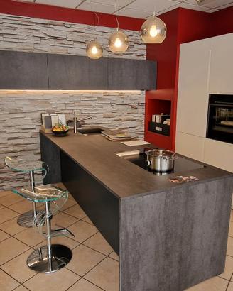 cucina AS 10 line  laccata opaca