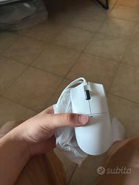 Mouse attack shark