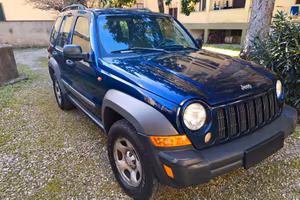 Jeep Cherokee KJ 2.8 CRD 4x4 – ASI – 174.000 km 20