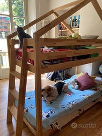 Letto a castello a capanna Montessoriano