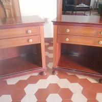 Comodini vintage in legno