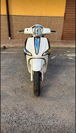 Liberty 125 abs