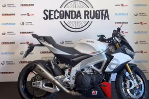 Aprilia Tuono V4 1100