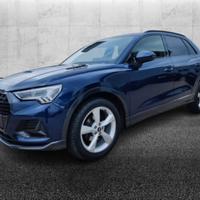 AUDI Q3 35 TDI quattro S tronic Business Advance
