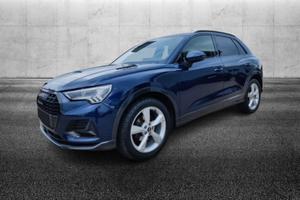 AUDI Q3 35 TDI quattro S tronic Business Advance