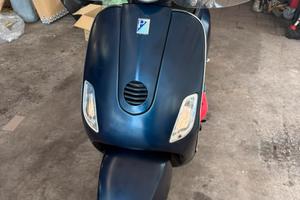 Vespa 50 lx 2008