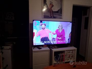 Televisione  Akai 55 pollici smart tv
