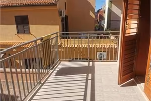 Tunisi trivani arredato--3479246944