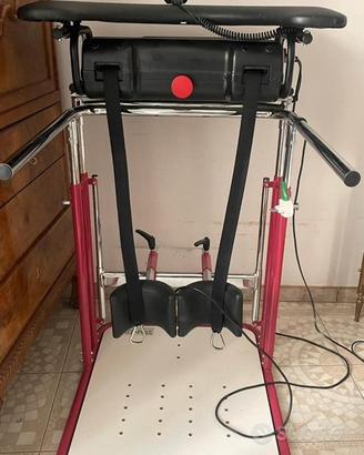 Sollevatore elettrico per disabili