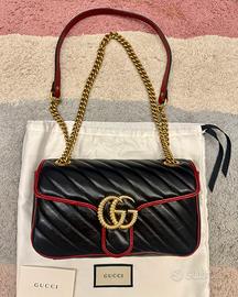 Gucci modello Marmont