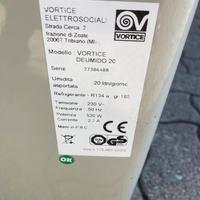 DEUMIDIFICATORE VORTICE DEUMIDO 20