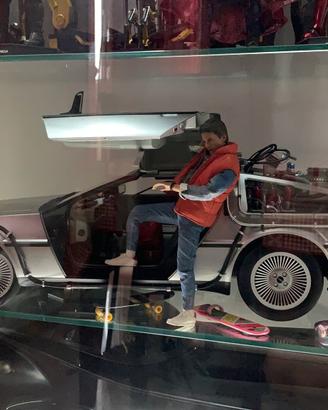 Hot toys de lorean più serie personaggi nuovi 