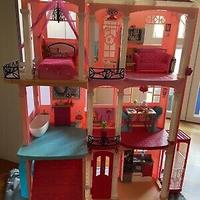 Casa dei sogni di barbie 2016