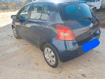 TOYOTA Yaris 1.4 tdi cambio automatico