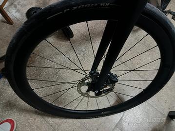 Ruote in carbonio tubeless ready