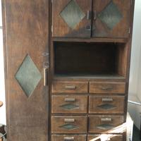 Mobile Madia in legno massello cucina vintage