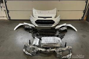 MERCEDES ml w 164 musata con cofano e paraurti com