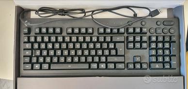 Tastiera logitech G213