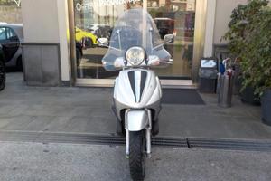 PIAGGIO Beverly Tourer 300 Anno
