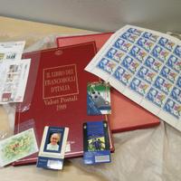 16 Folder Postali Filatelici + Libro 1999 + Altro