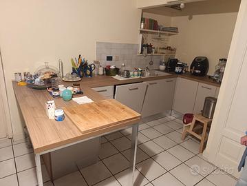 cucina attrezzata