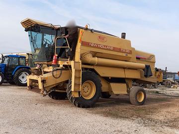 Mietitrebbia Ford New Holland TX30