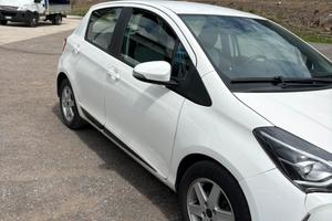 Toyota yaris 2017