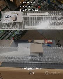 scolapiatti con e senza sgocciolatoio