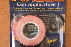 Striscia adesiva per cerchi moto